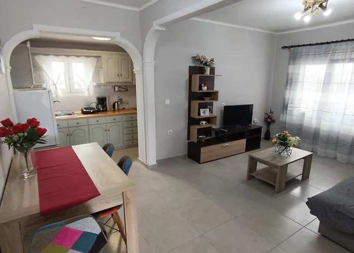Spiros Full House In Appartement Marathias